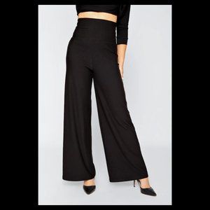 NWOT - XL Wide leg Pant - Kiya Tomlin